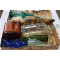 TWO TRAYS OF COLLECTIBLE BOTTLES