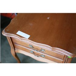 FRENCH PROVINCAL 1-DRAWER ENDTABLE