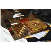 Image 2 : ABSTRACT METAL WALL ART