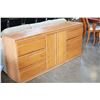 Image 1 : LARGE OAK SERVER