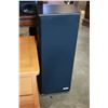 Image 2 : PAIR OF HITACHI FLOOR SPEAKERS SONY SPEAKERS