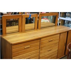 OAK NINE DRAWER DRESSER WITH TRIPLE SWING MIRROR