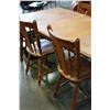 Image 1 : OAK TABLE WITH 2 LEAFS AND 4 CHAIRS