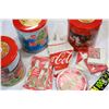 Image 3 : LOT OF 3 LARGE POPCORN TINS NAPKINS TABLE CLOTHS PAPER PLATES AND HAND TOWELS