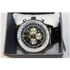 Image 1 : AUTOMATIC WATCH