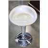 Image 1 : ADJUSTABLE BAR STOOL