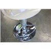 Image 3 : ADJUSTABLE BAR STOOL