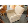 Image 2 : MODERN UPOLSTERED COUCH POTATOE ARMCHAIR