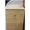 Image 2 : MAPLE 5-DRAWER LINGERIE CHEST