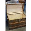 Image 3 : ANTIQUE WOOD BOUND STORAGE TRUNK