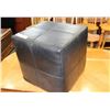 Image 1 : BLACK LEATHER HASSOCK