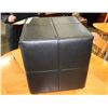 Image 2 : BLACK LEATHER HASSOCK