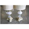 Image 2 : PAIR OF DECORATIVE WHITE LAMPS