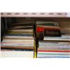 Image 2 : 6 BOXES OF RECORDS