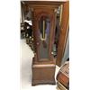 Image 7 : Grandmother's Clock by Colonial Mfg. Co.