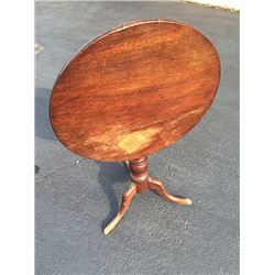 Tilt Top Table