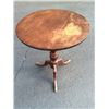 Image 2 : Tilt Top Table