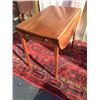 Image 1 : Antique Hepplewhite Drop Leaf Table