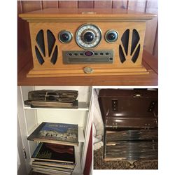 Old Radio Replica Turntable and Records