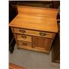 Image 3 : 2 Vintage Oak Commodes