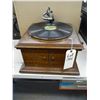 Image 1 : Phonograph