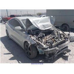 2011 - HYUNDAI ELANTRA // SALVAGE