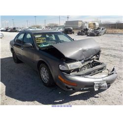1997 - NISSAN MAXIMA // SALVAGE