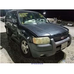 2003 - FORD ESCAPE // SALVAGE