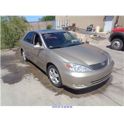 2002 - TOYOTA CAMRY
