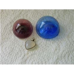 HEART PENDANT - WHITE JADE  - WRAPPED WITH COPPER WIRE TO MAKE BALE & 2 DEFLATED GLASS BALLS - UNIQU