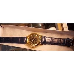 WATCH - NEW 2 SIDED SKELETON WATCH WITH LEATHER STRAP - WORKING- GOLD TONE