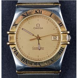 Vintage Omega Constellation Chronometre Quartz Cal.1431 Wristwatch with 18 Kt Bezel