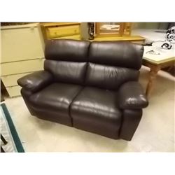 LOVE SEAT - LEATHER - RECLINING - FROM ESTATE