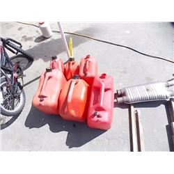 GAS CANS - 6 TTL