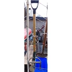 LAWN MANUAL AIRATOR - D-HANDLE