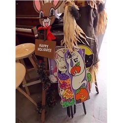 ASSORTMENT OF HOLIDAY SIGNS - 6 TTL