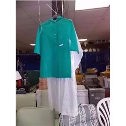 NEW CHILD'S RAIN JACKETS - 2 TTL