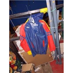CHILD'S RAIN JACKETS - 2 TTL