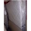 Image 2 : NEW QUEEN SERTA  FOAM MATTRESS