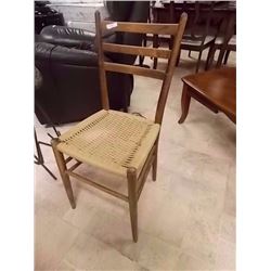 VINTAGE CANE SEAT CHAIR