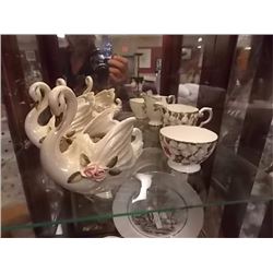 ROYAL GRAFTON CREAM & SUGAR & 2 SWANS