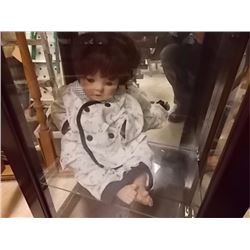 RETRO COLLECTOR DOLL