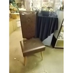 RETRO BUTLER CHAIR