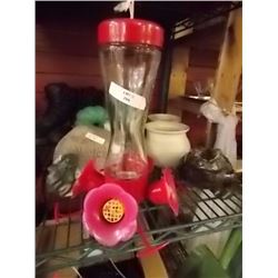GLASS HUMMING BIRD FEEDER