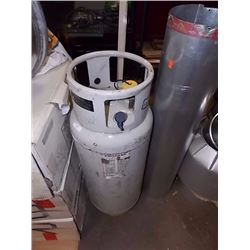 FORK LIFT PROPANE TANK
