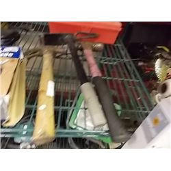 GARDEN TOOL & 2 HAMPERS