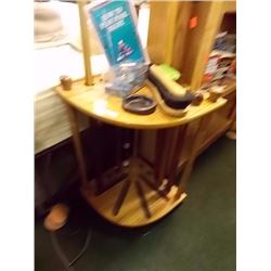 POOL CUE STAND