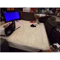 KING MATTRESS - STORE DISPLAY UNIT - MONTERAY FIRM