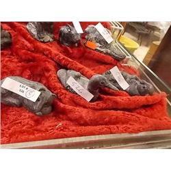 STONE FIGURES - 3 TTL