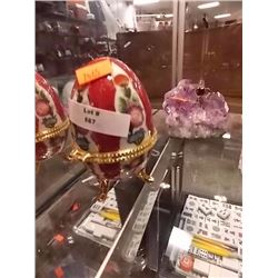 FABERGE STYLE EGG  - SPINS - RED